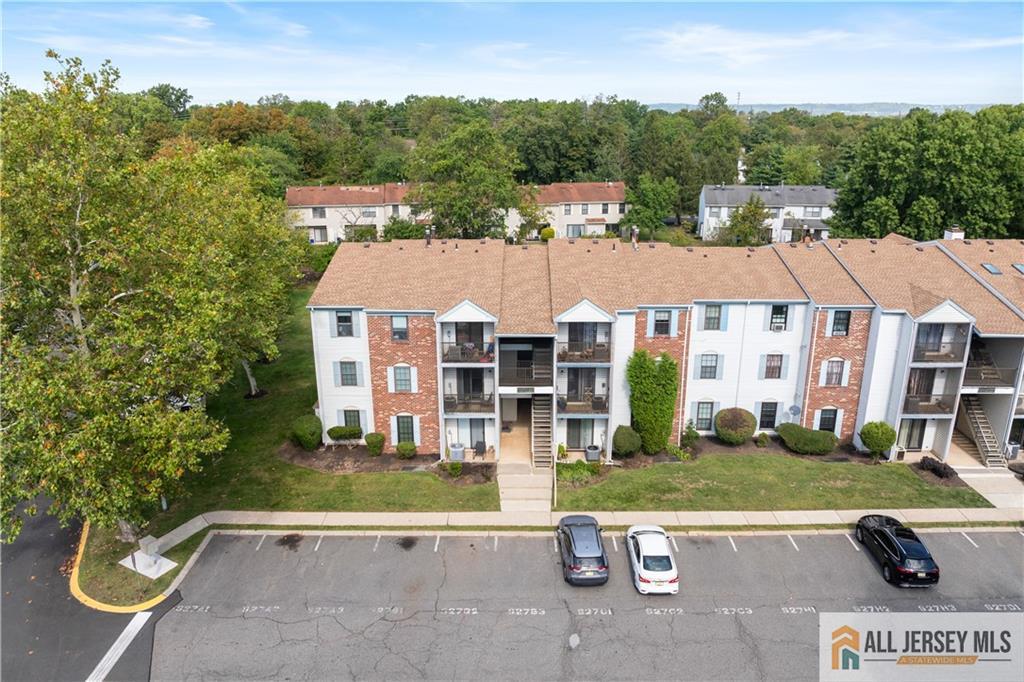 336 Lancaster Court 2336 Image 2