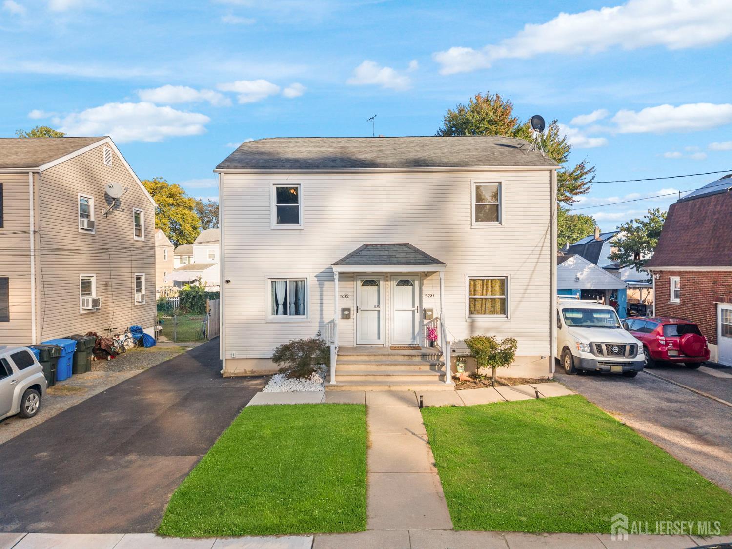 532 Olive Place Image 2