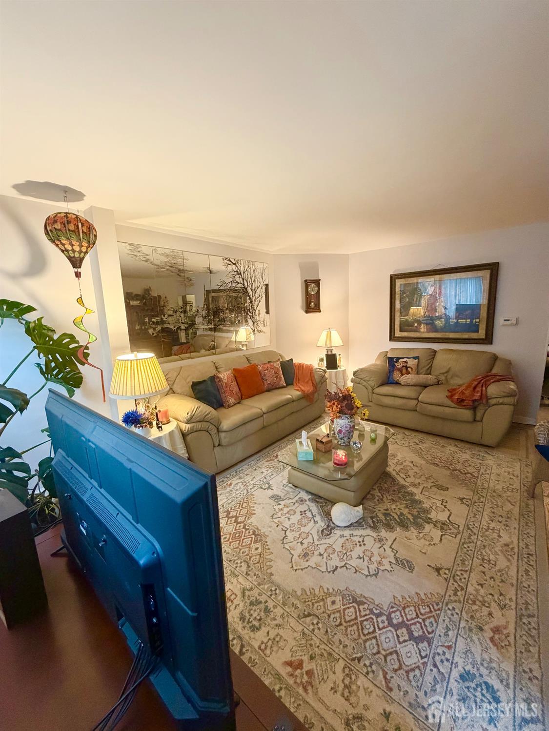 141 Emerson Street Image 5