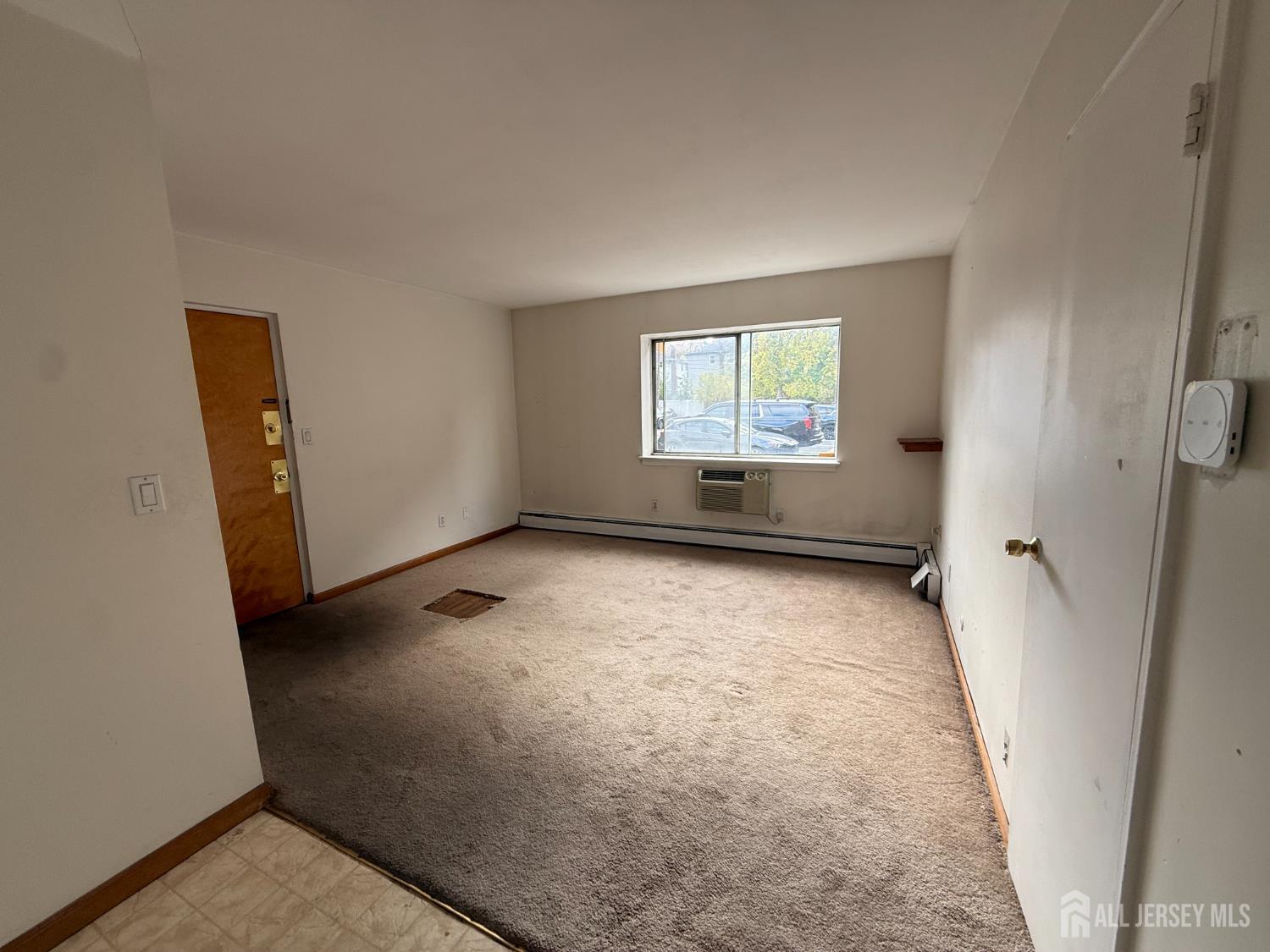 372 valley Street G2 Image 3