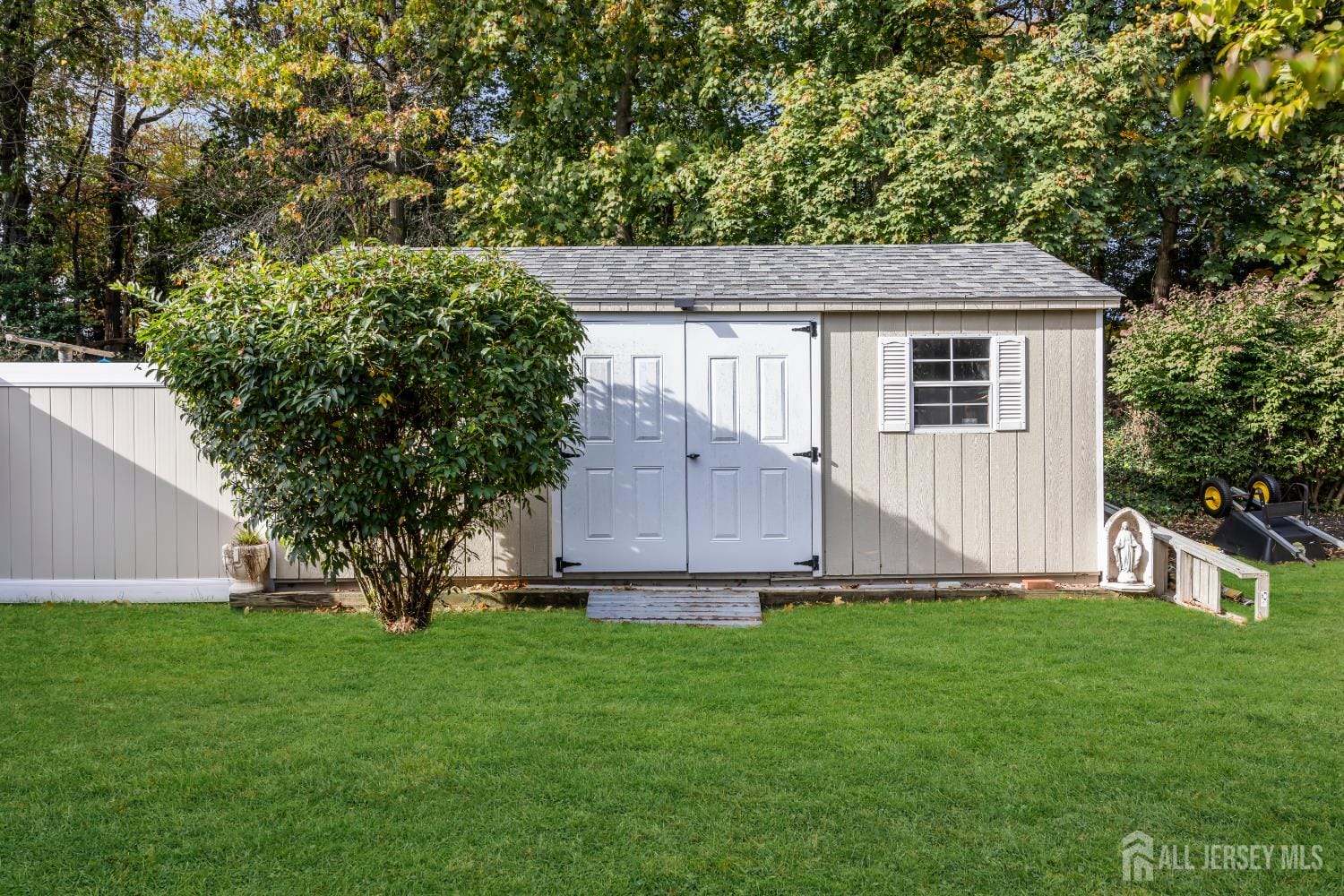 4 Nicholas Court, Milltown, NJ, 08850 image 35