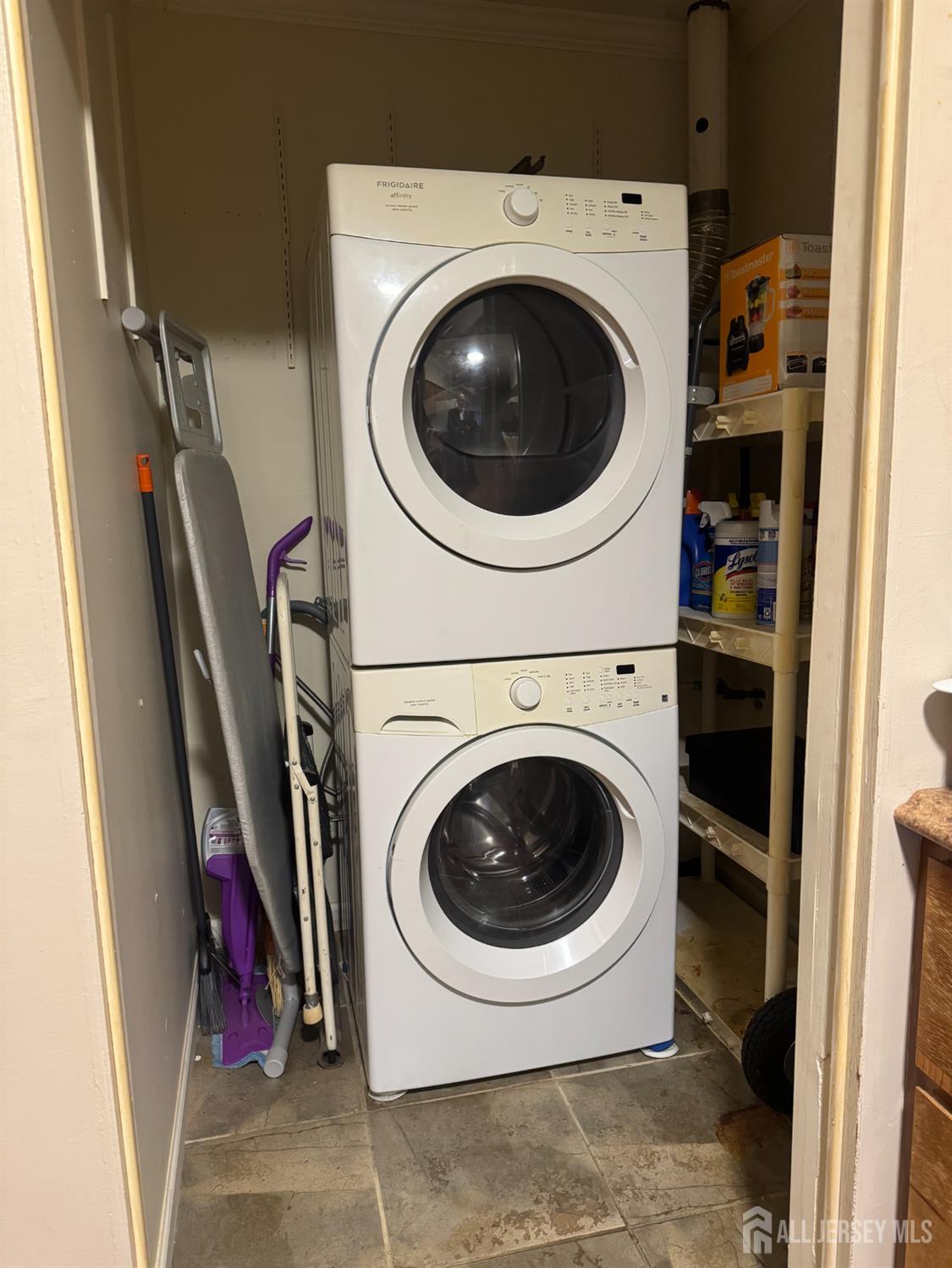 9 Valery Road, Old Bridge, NJ, 07747 image 6