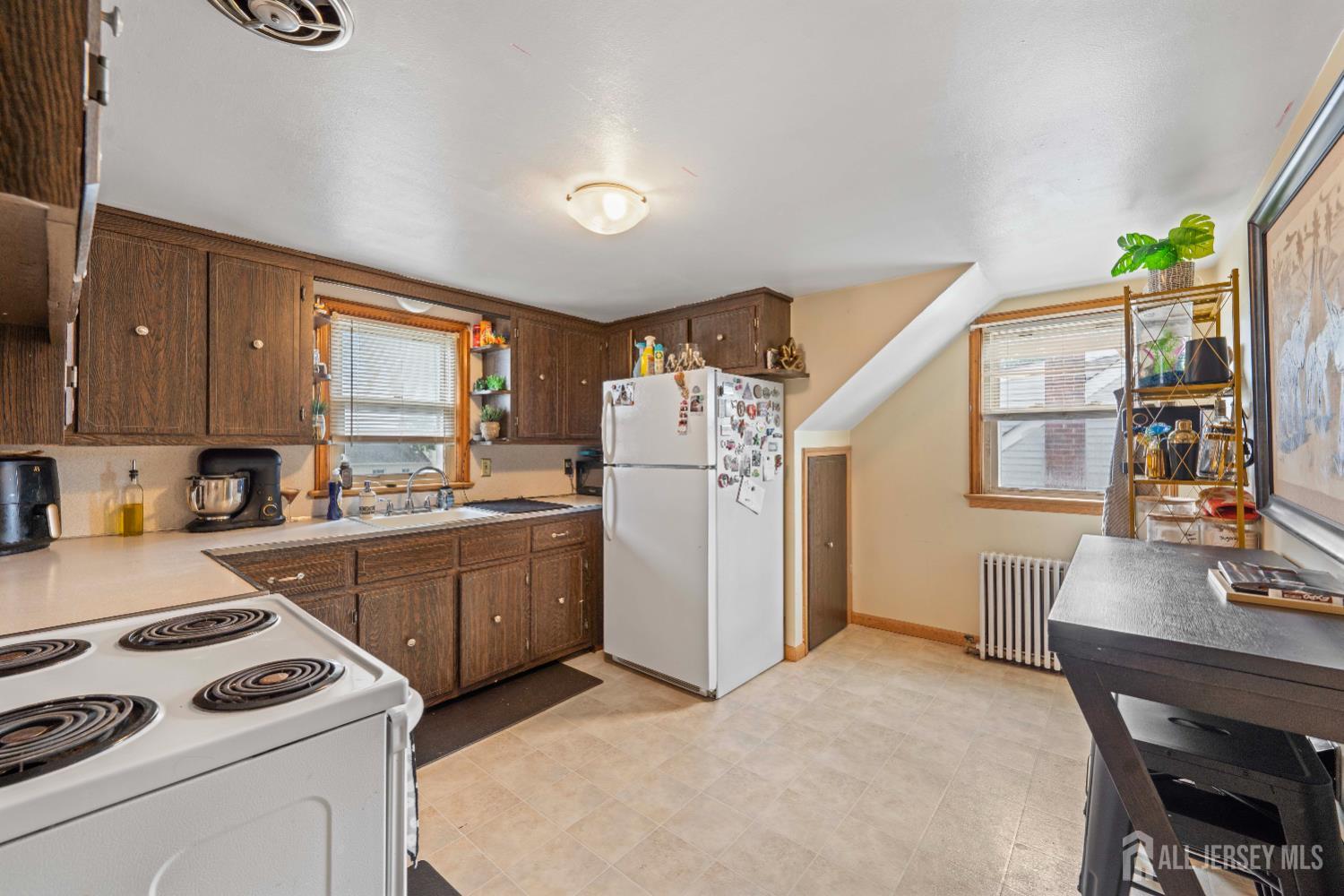 34 Taylor Avenue, Carteret, NJ, 07008 image 16