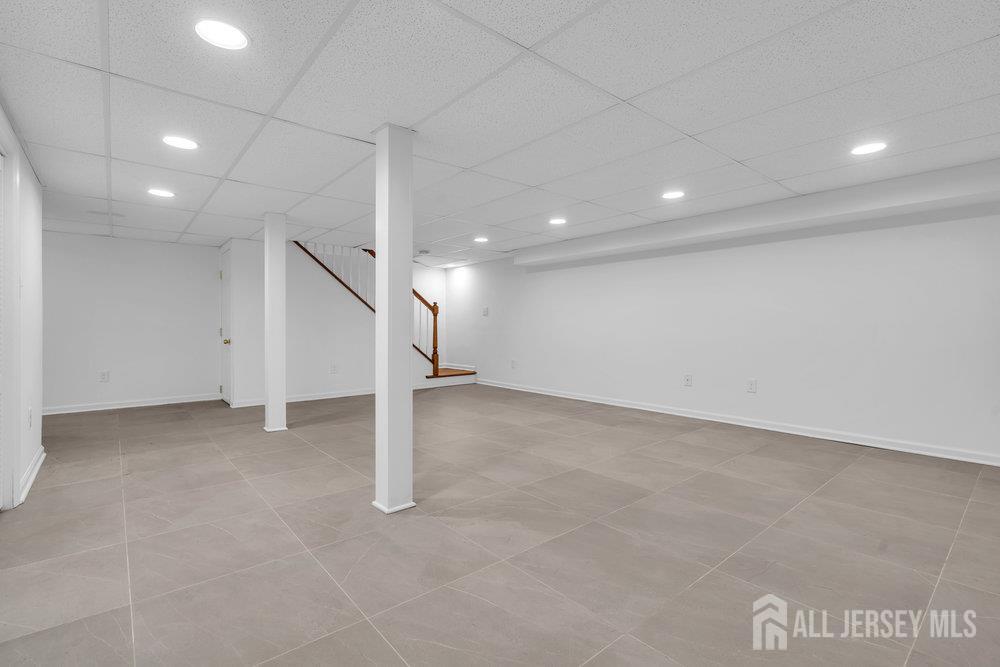 66 Claremont Avenue, Colonia, NJ, 07067 image 35