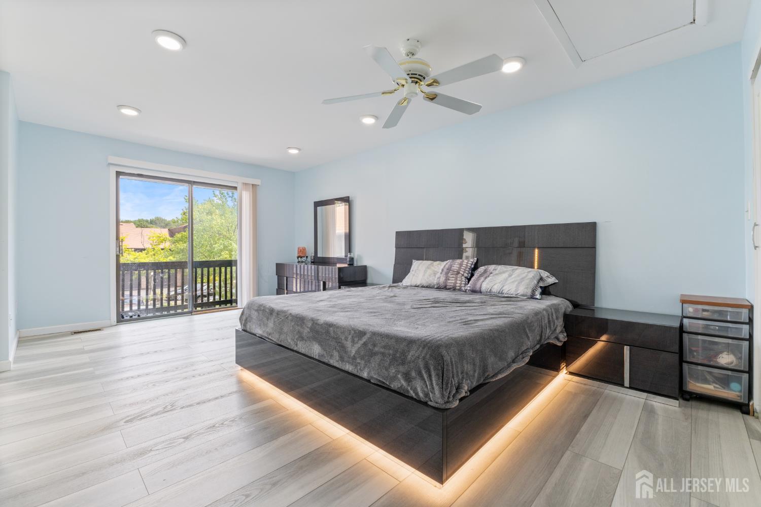 154 Westgate Drive, Edison, NJ, 08820 image 35