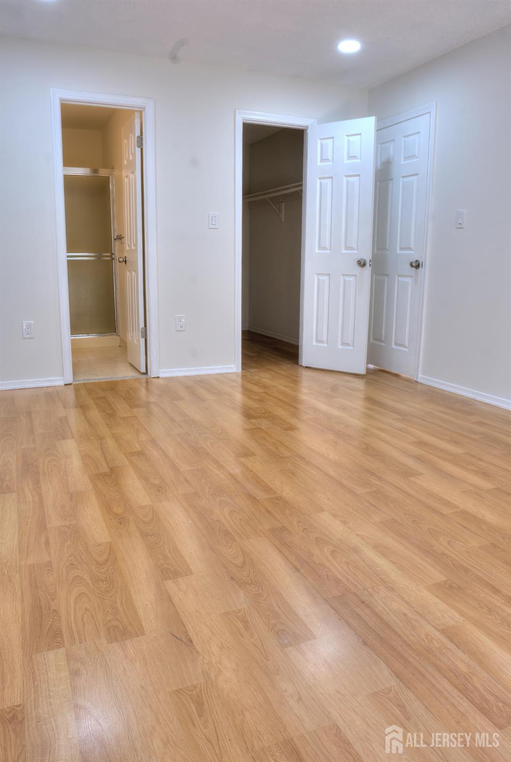 8 Amethyst Way, Franklin Twsp, NJ, 08823 image 24