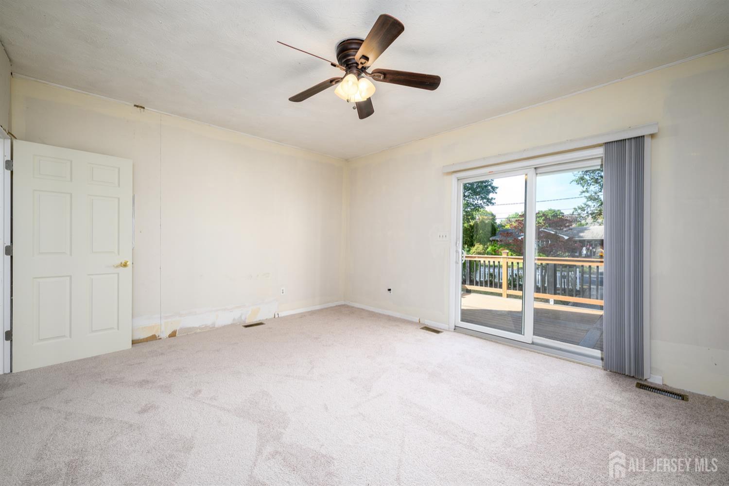 65 ORANGE Street, Edison, NJ, 08817 image 47