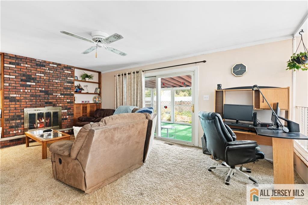 70 Creamer Drive, Sayreville, NJ, 08872 image 16