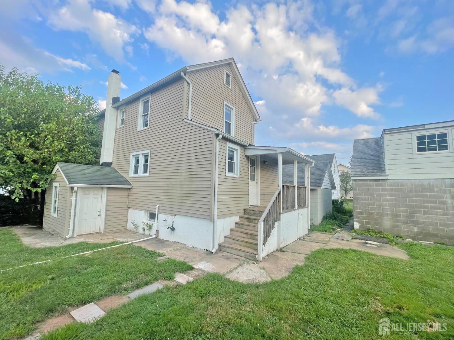 158 S 14th Avenue Image 4