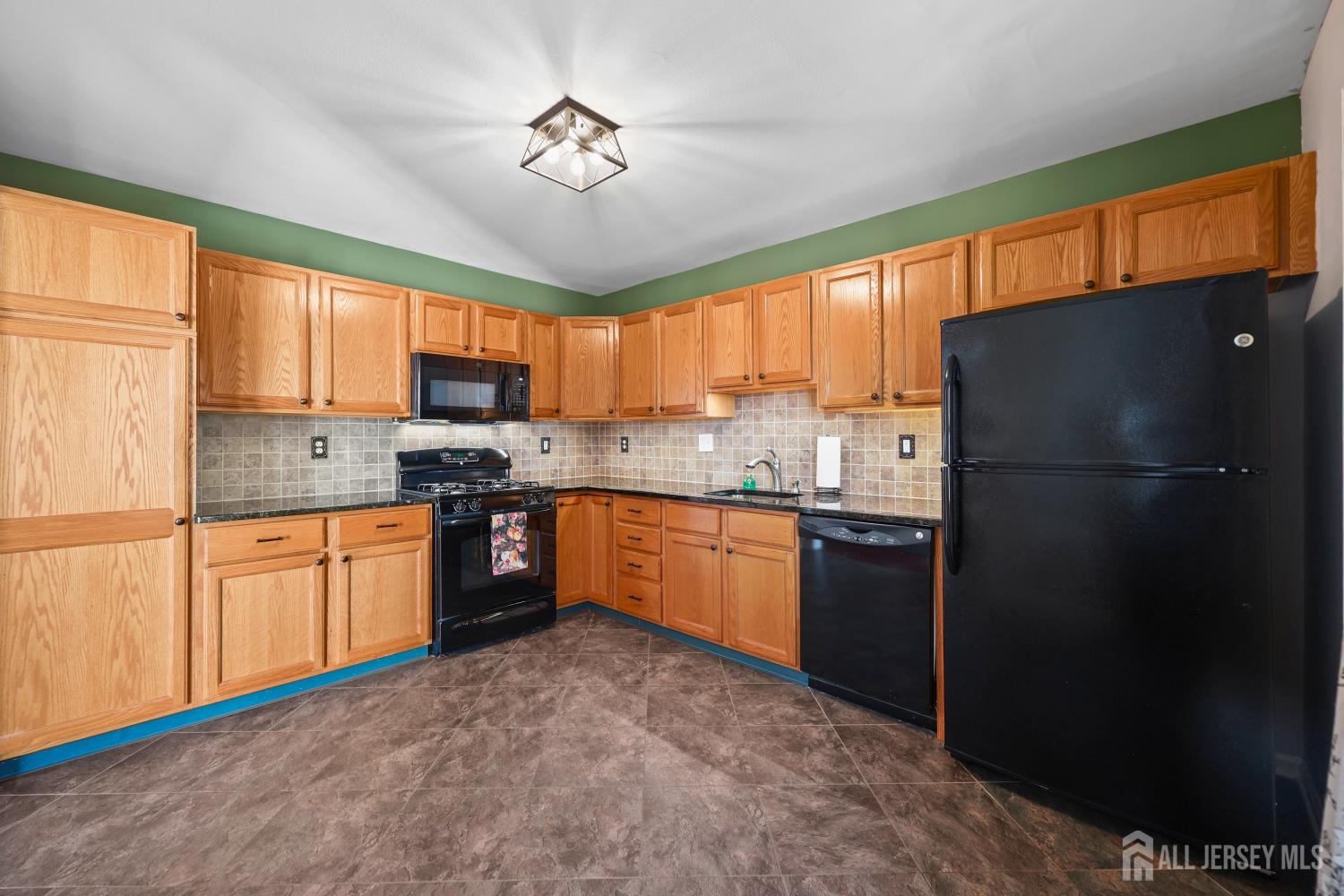 162 Goldfinch Drive, Monroe, NJ, 08831 image 12
