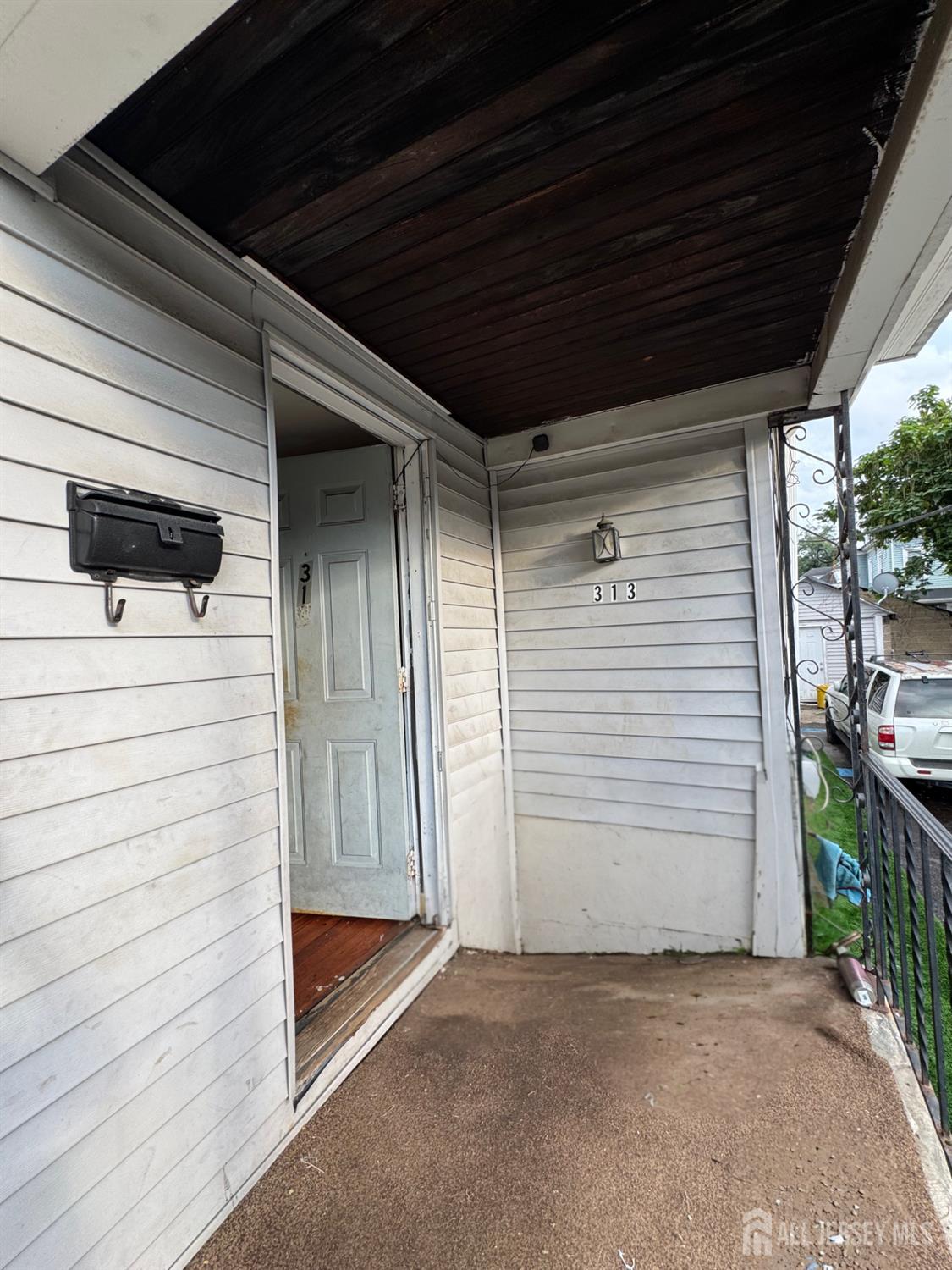 313 Tioga Street Image 2