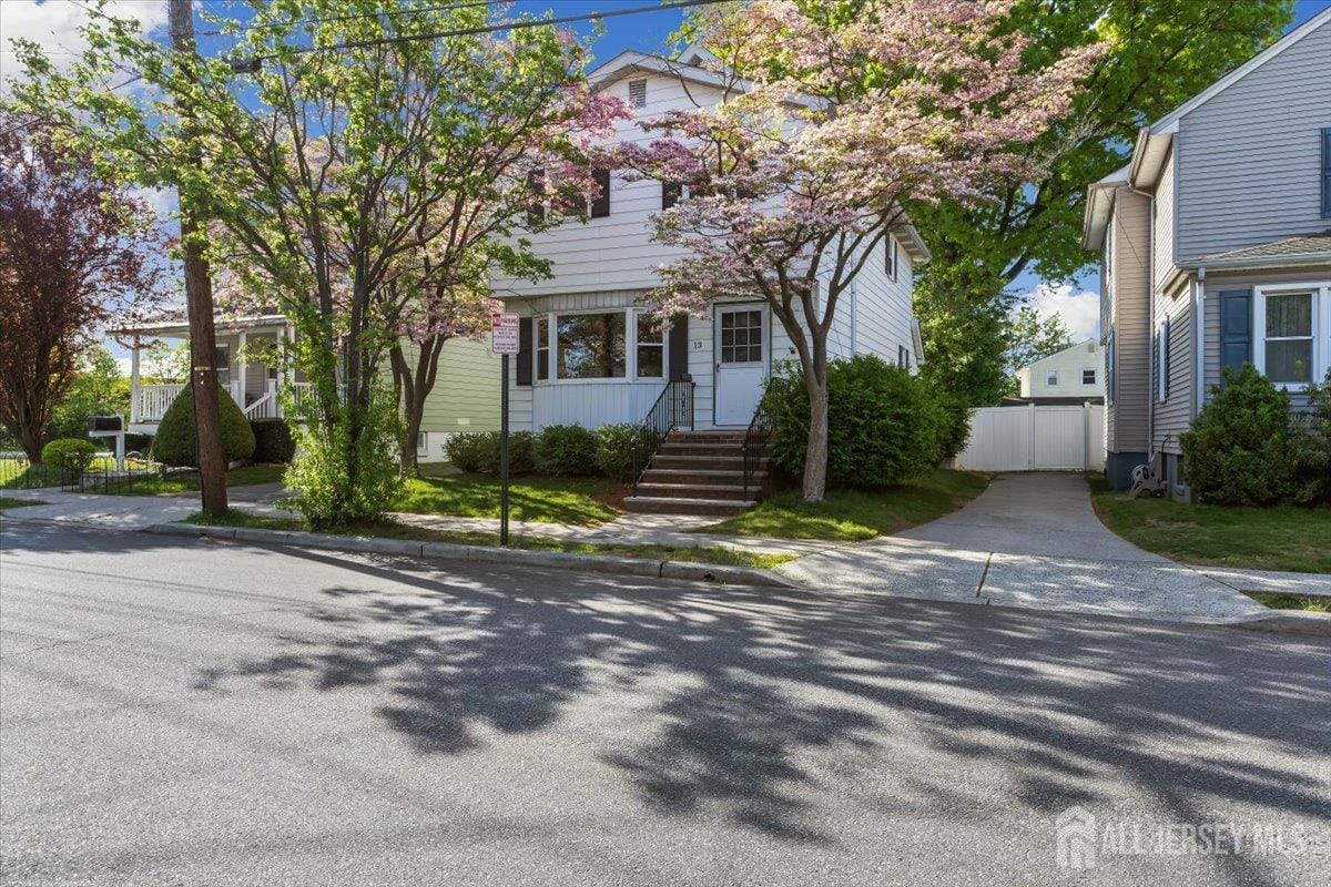 13 Lillian Terrace Image 2