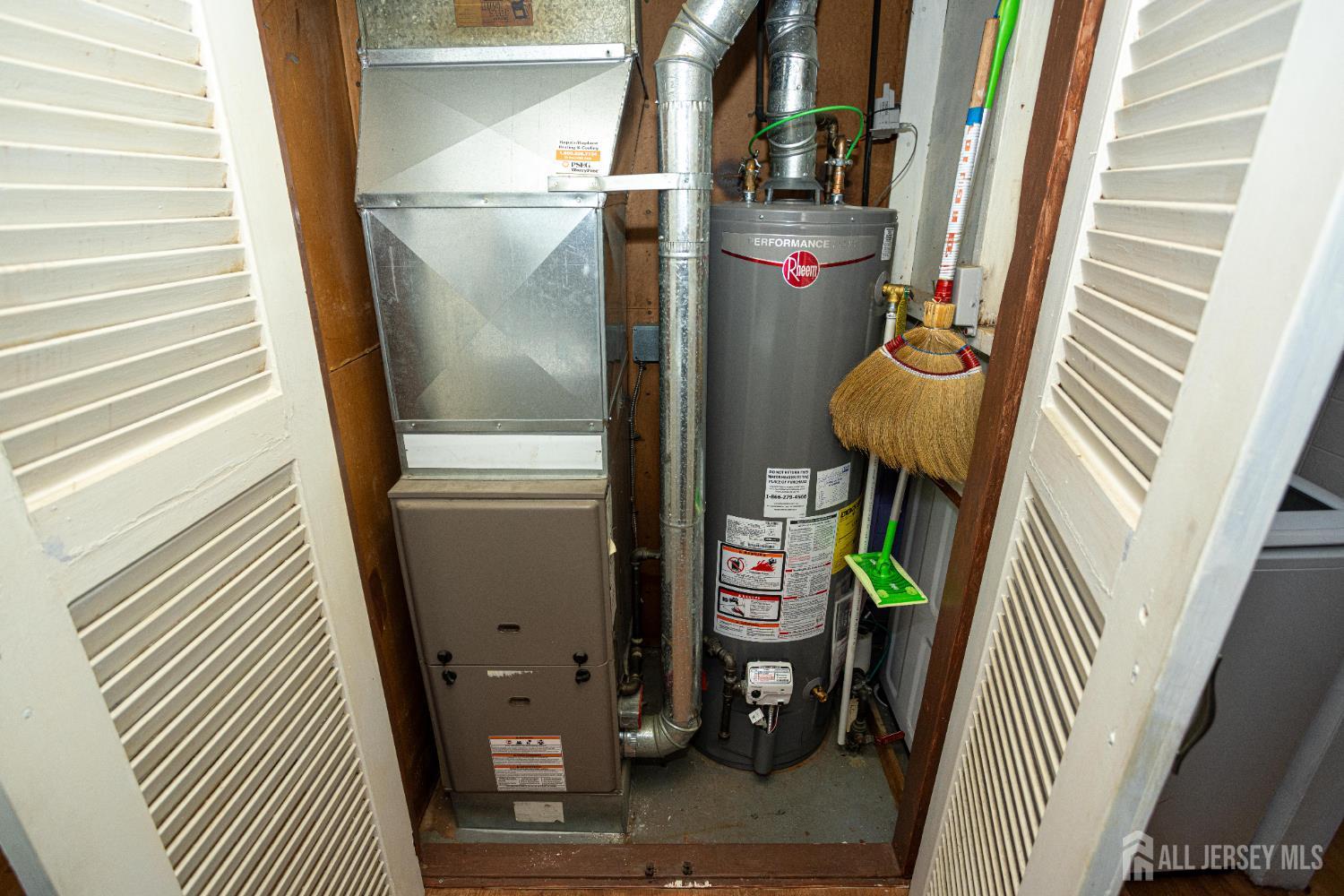 78 Patricia Avenue, Colonia, NJ, 07067 image 15