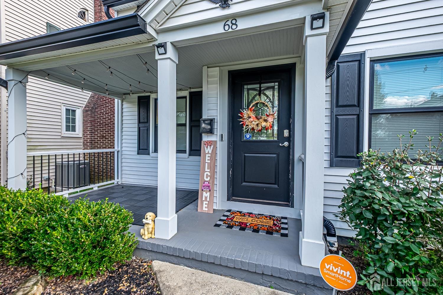 68 W George Street Image 2