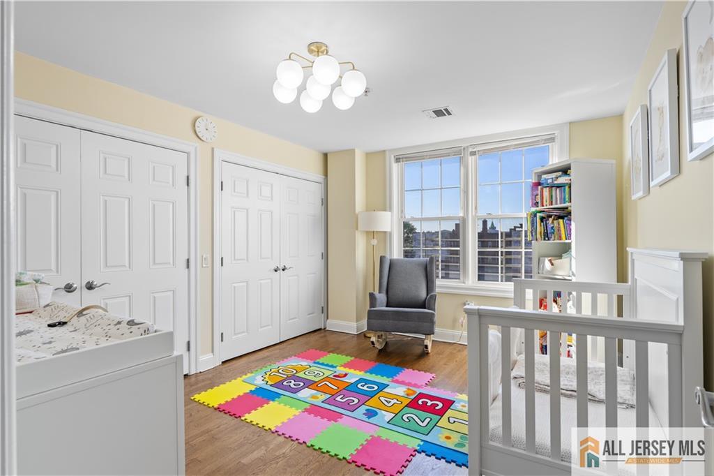 45 Broadway Avenue 302, Jersey City, NJ, 07306 image 24