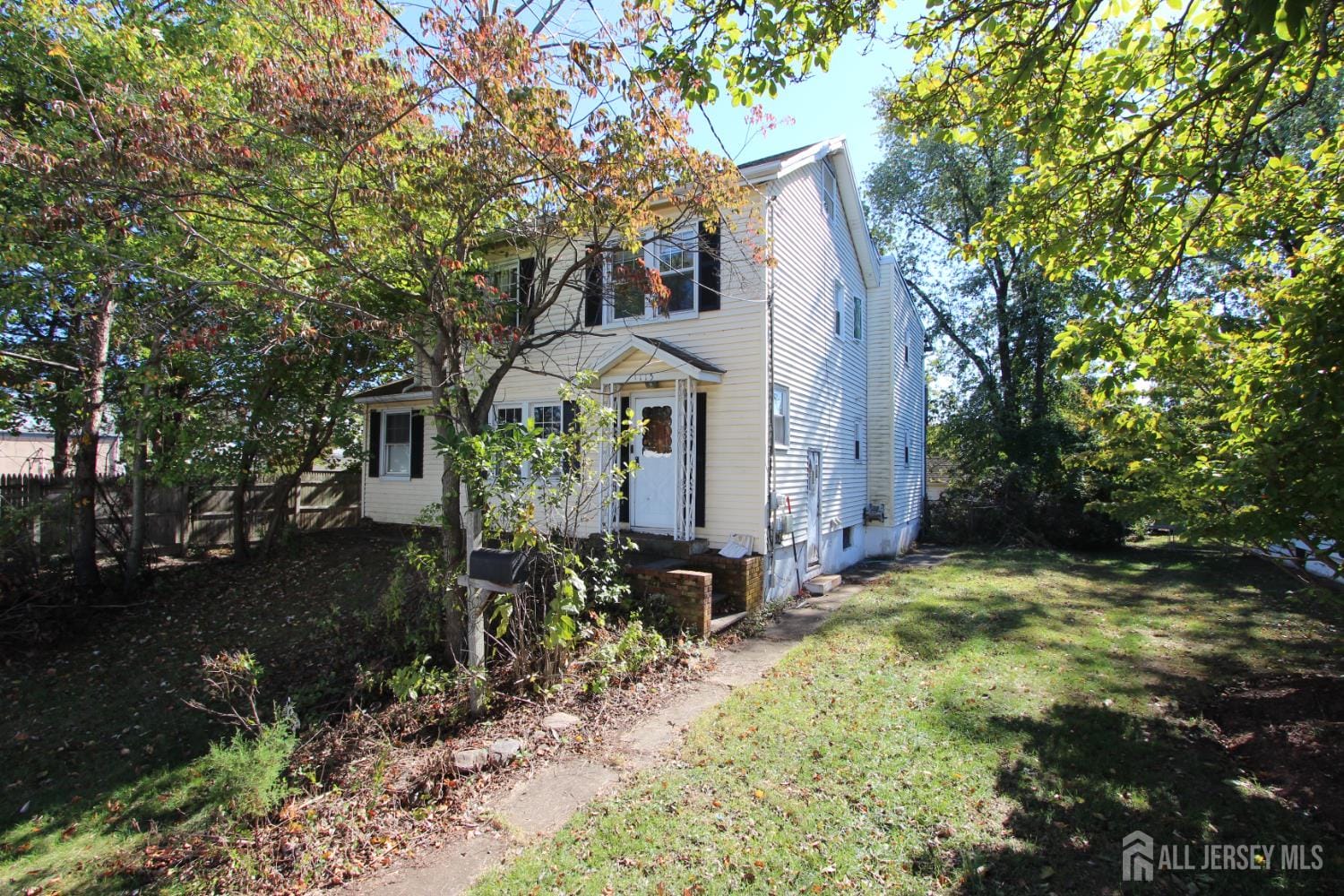 1115 Cherry Street Image 1