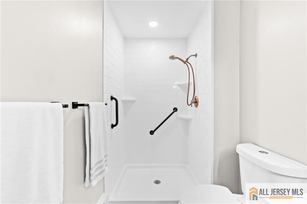 442 Dahlia Plaza 442A, Monroe, NJ, 08831 image 16