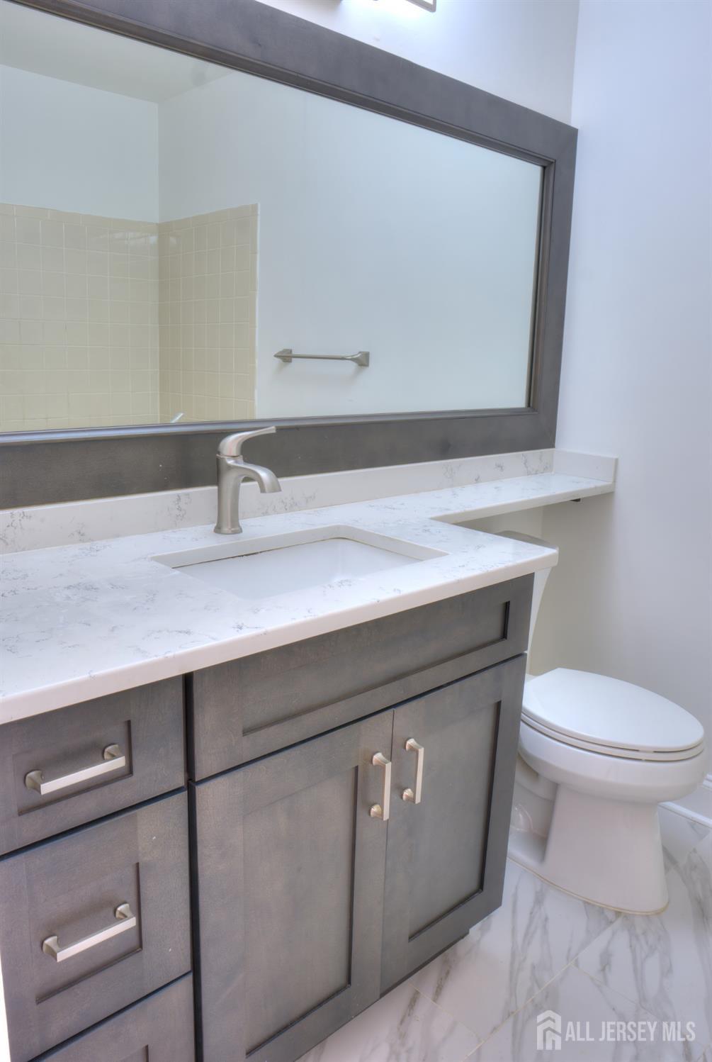 8 Amethyst Way, Franklin Twsp, NJ, 08823 image 23