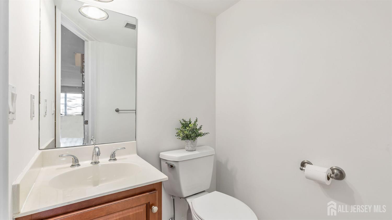 112 N Broadway C, South Amboy, NJ, 08879 image 17
