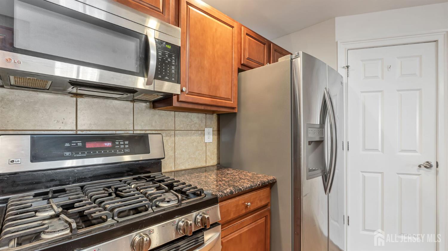 112 N Broadway C, South Amboy, NJ, 08879 image 16