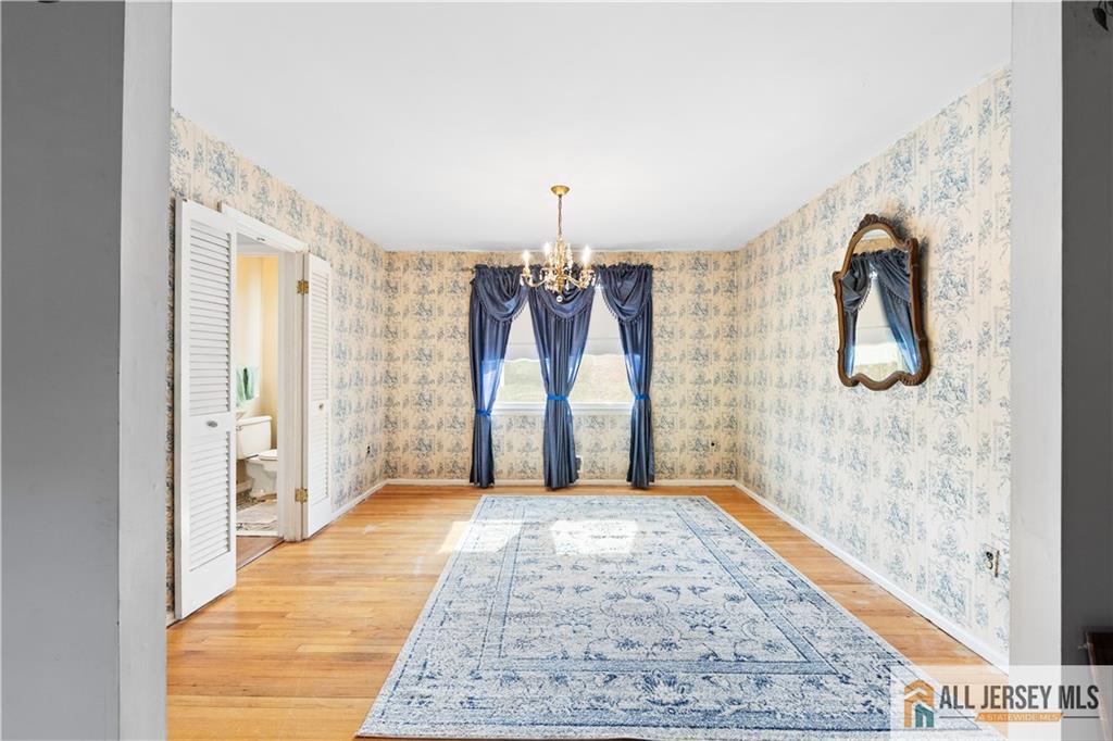 70 Creamer Drive, Sayreville, NJ, 08872 image 19