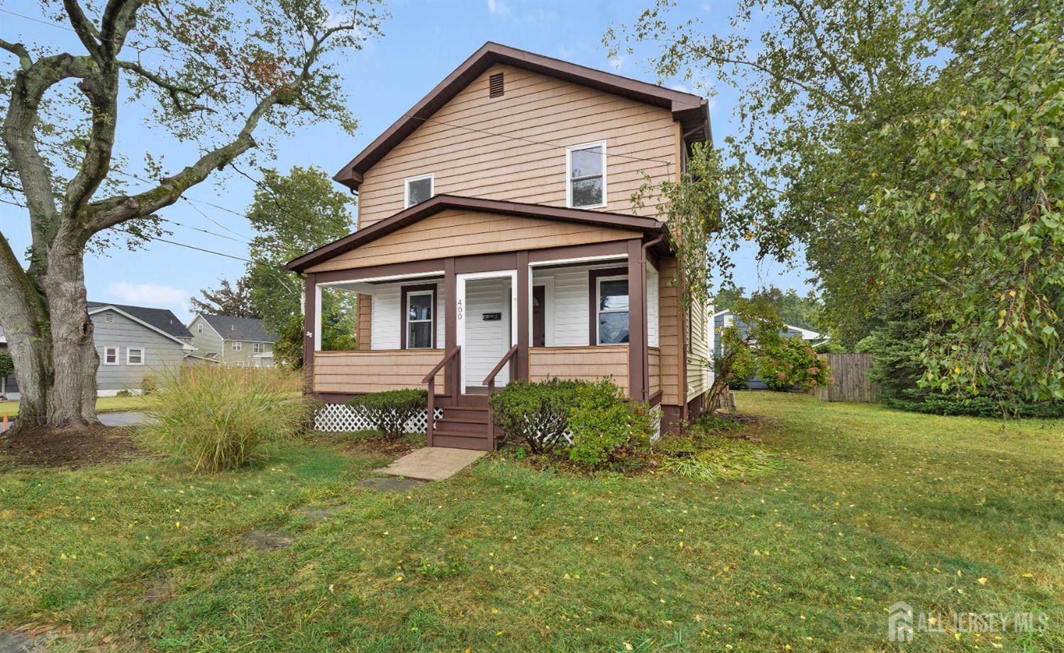 400 Main Street Image 1