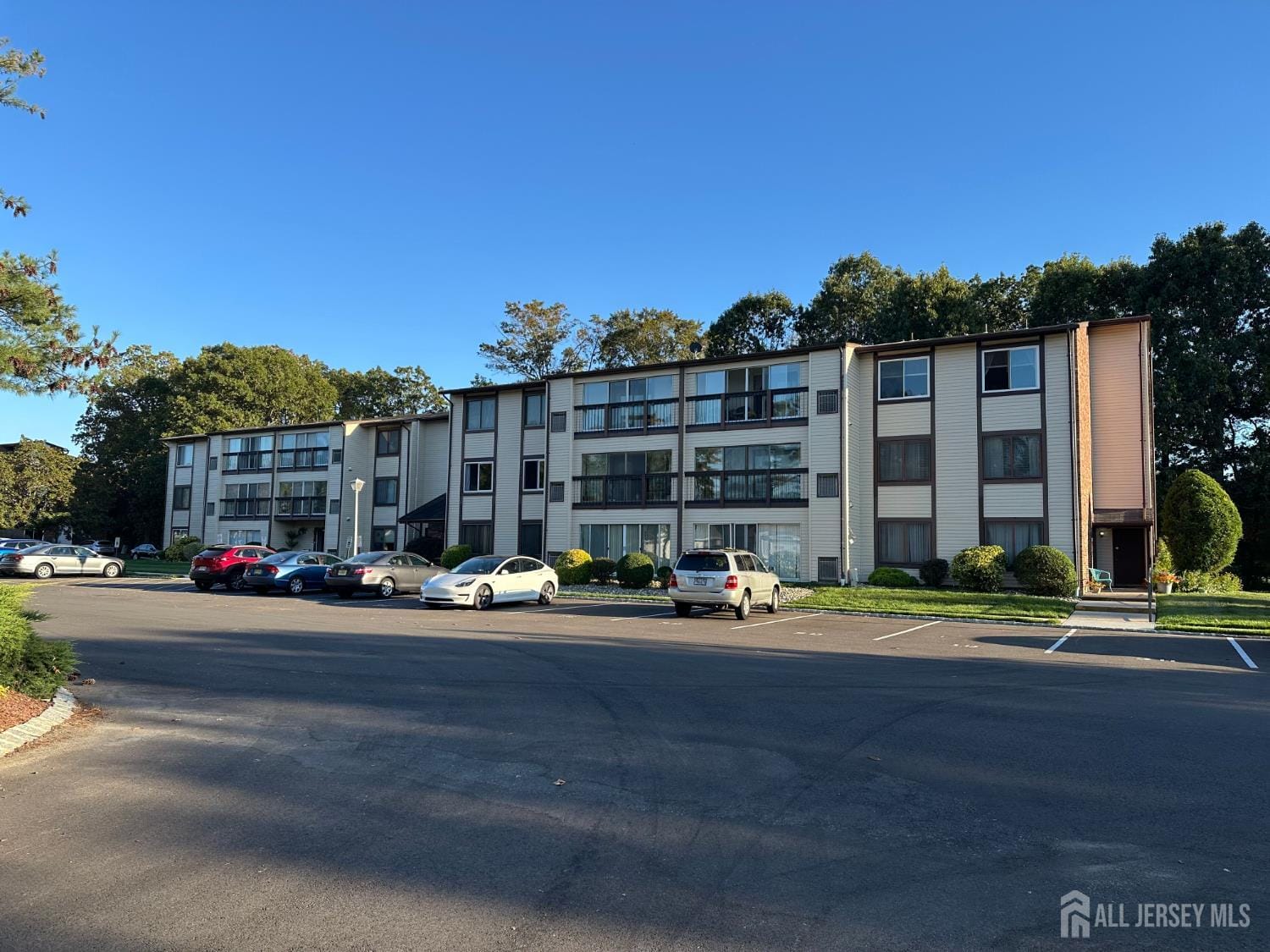 277 Crosse Drive 2G Image 3