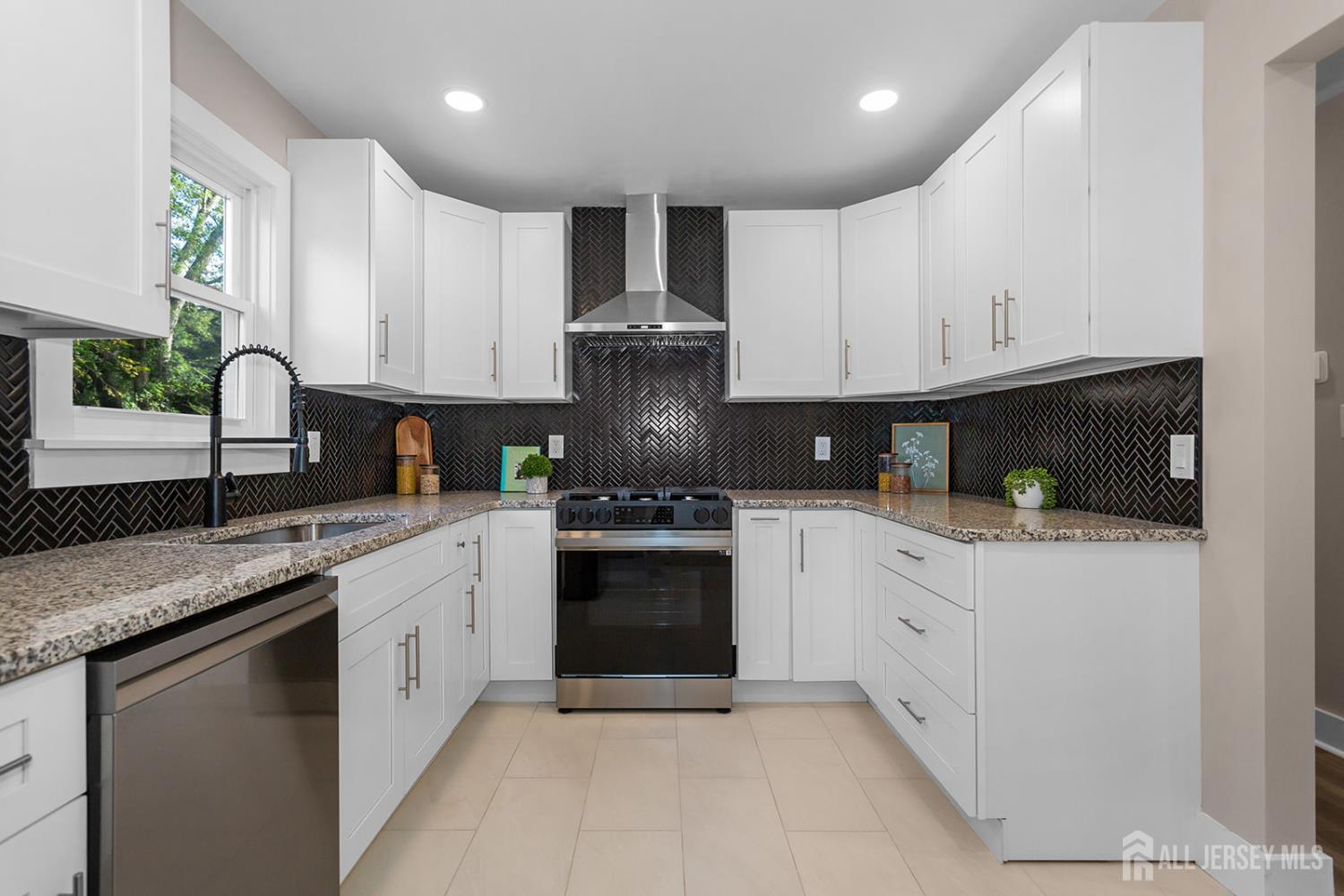 47 Glen Road, Howell, NJ, 07731 image 16