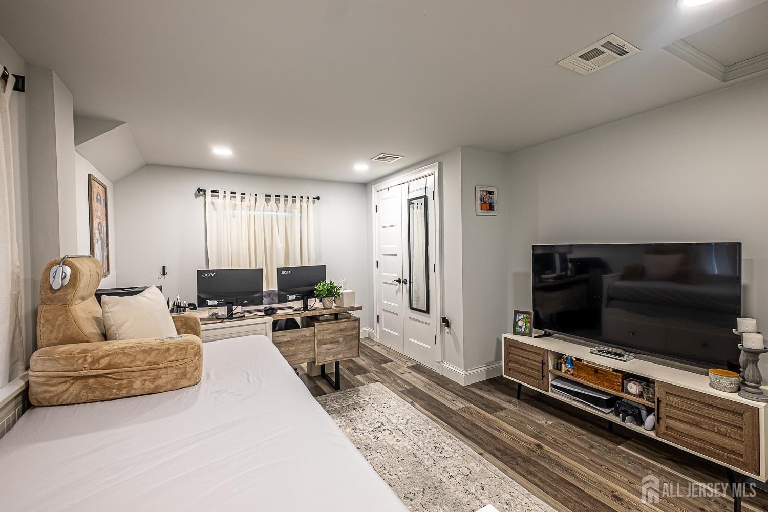 68 W George Street, Freehold, NJ, 07728 image 12