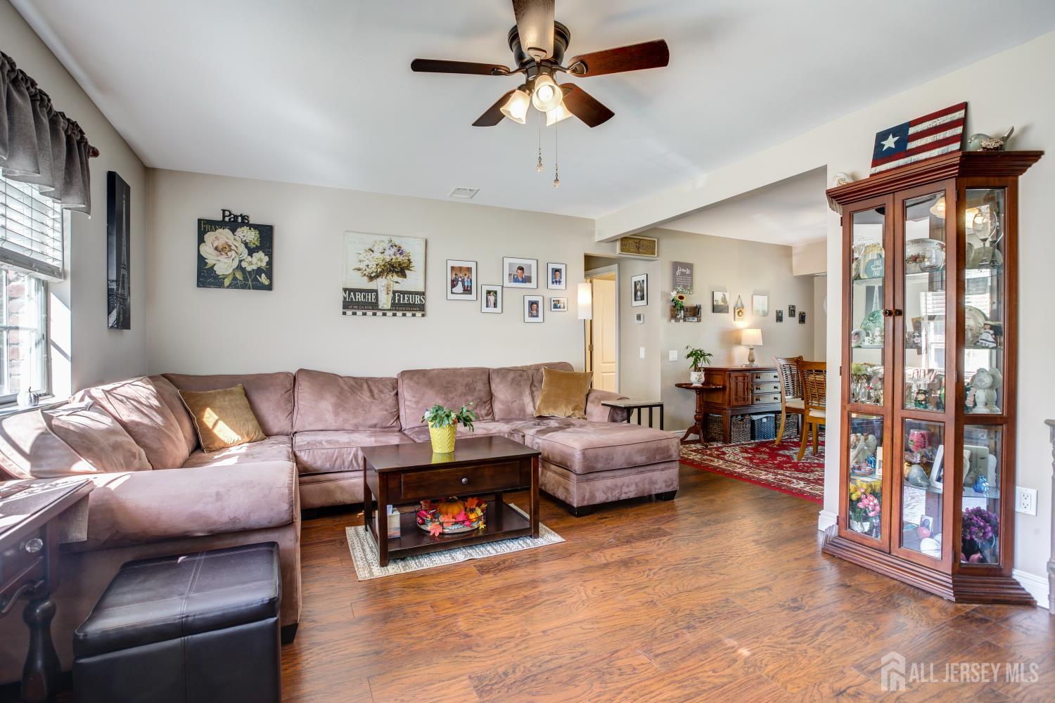 56 Galewood Drive A Image 5