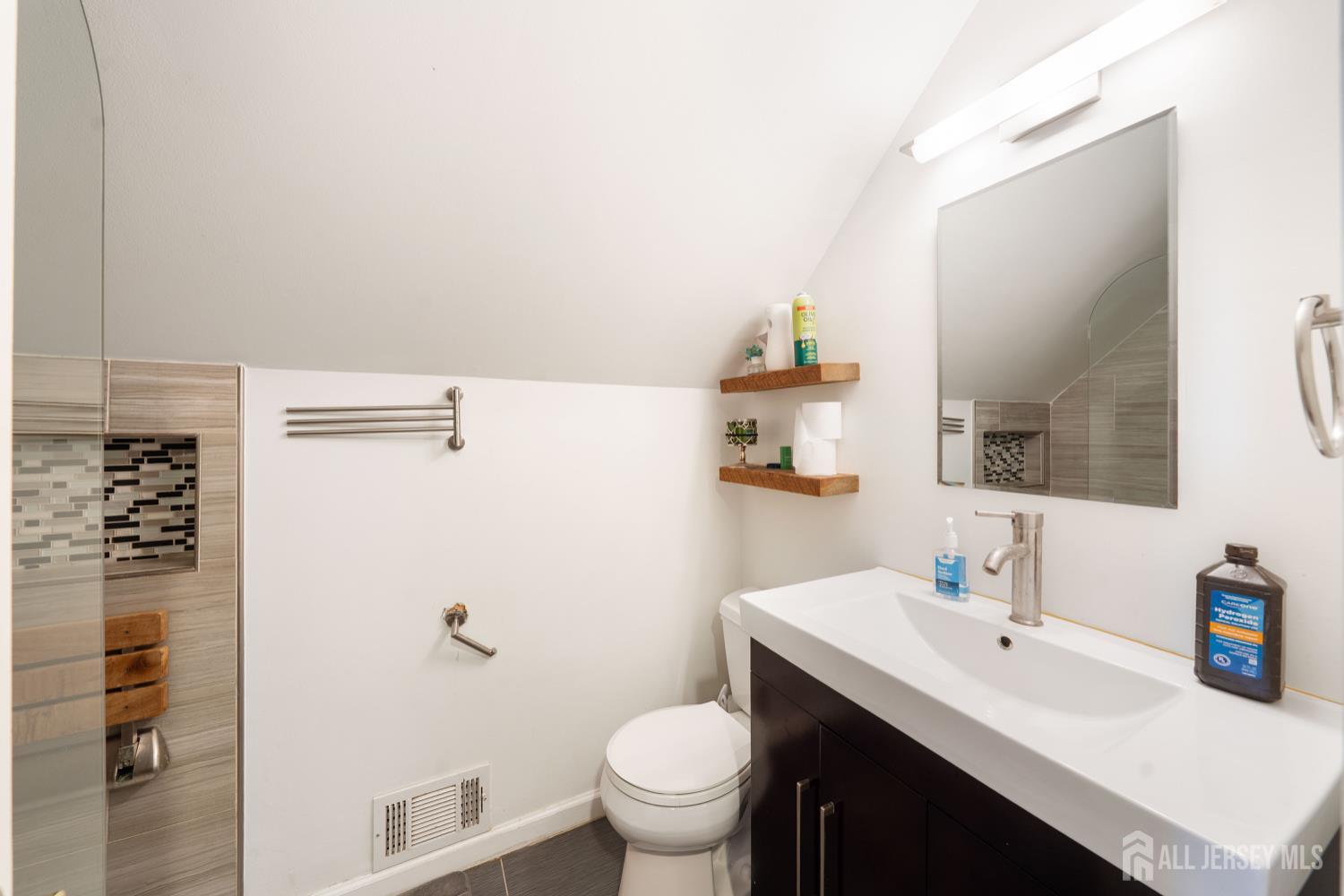 15 Tripplet Road, Franklin Twsp, NJ, 08873 image 17