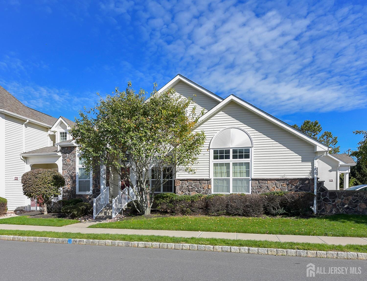 802 Schindler Drive Image 4