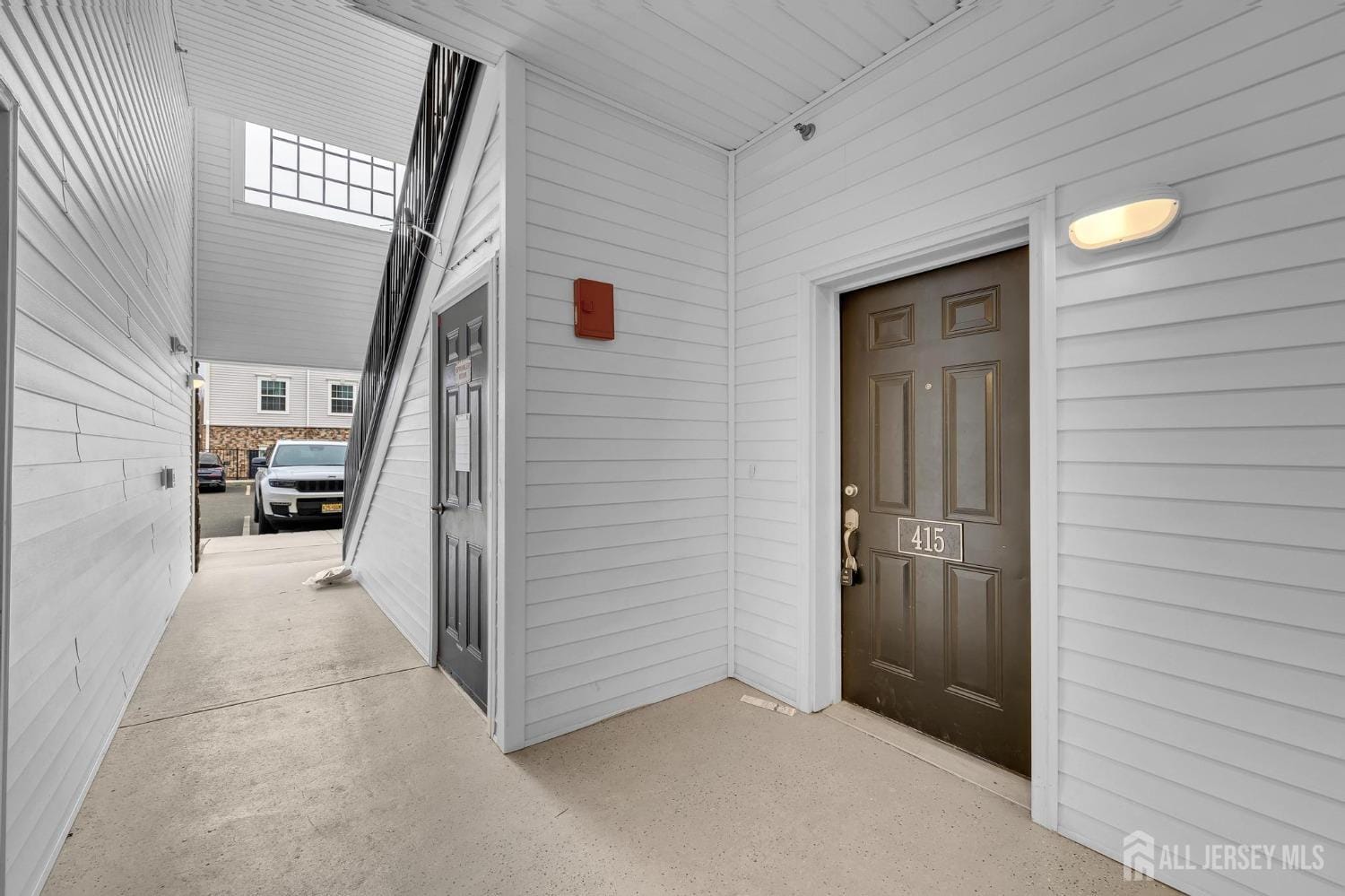 415 Tavern Road Image 4