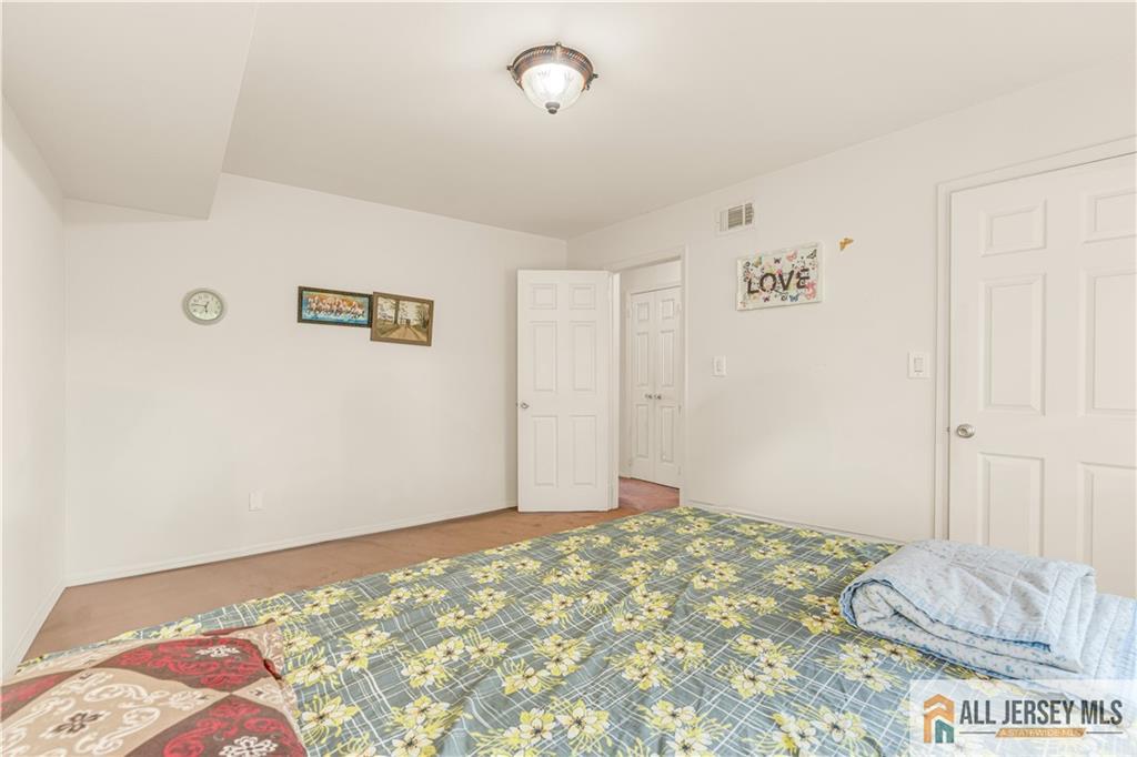 901 Woodbridge Commons Way 901, Iselin, NJ, 08830 image 12