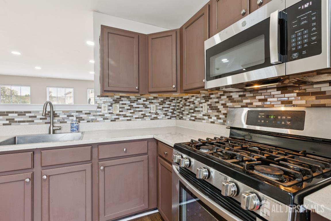 121 Giera Court, Sayreville, NJ, 08859 image 9