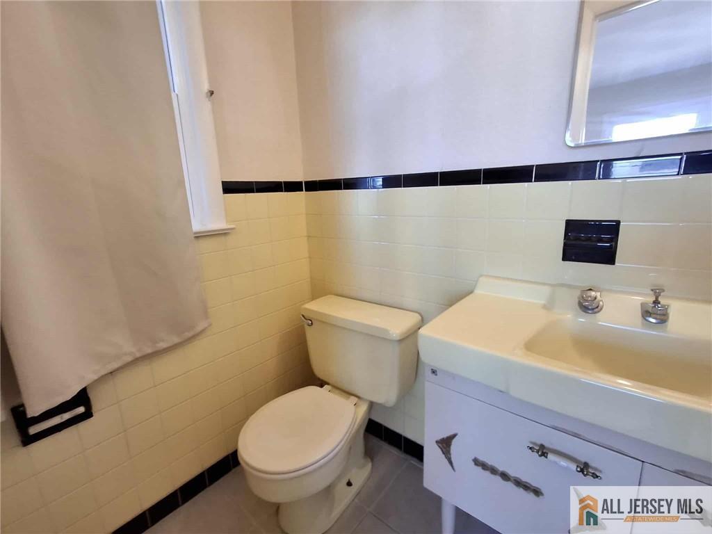 411 Lefferts Street, South Amboy, NJ, 08879 image 21