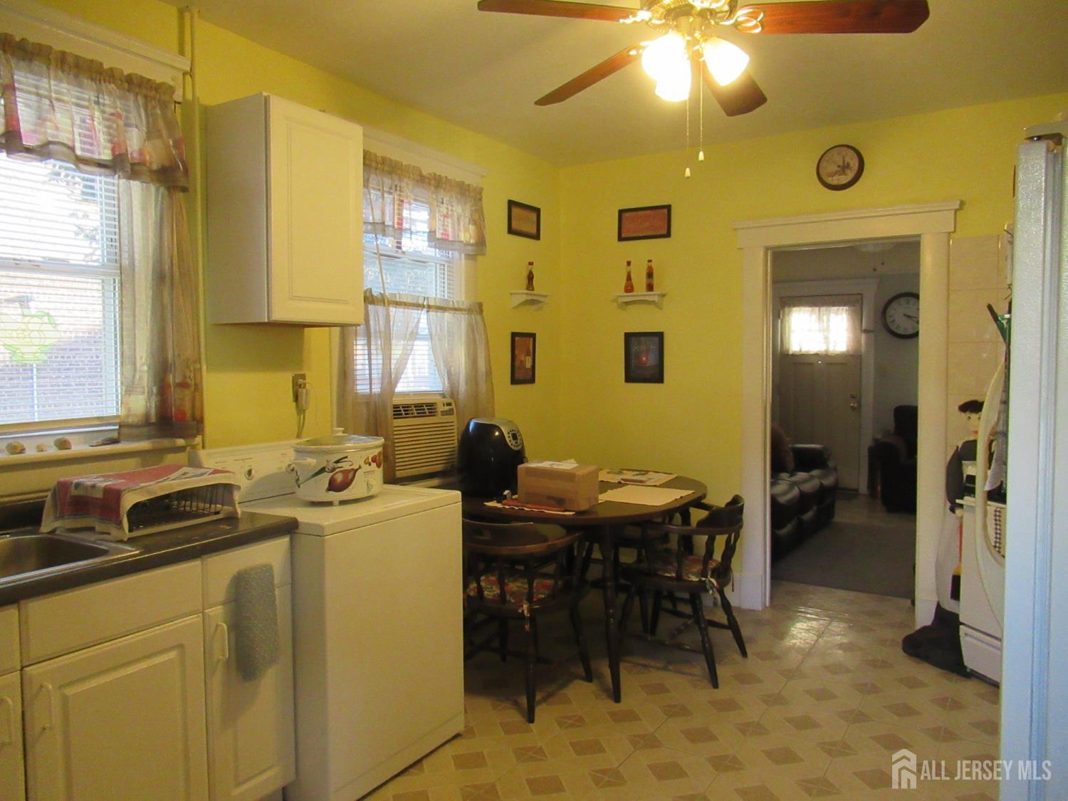 82 Pulaski Avenue, Carteret, NJ, 07008 image 9