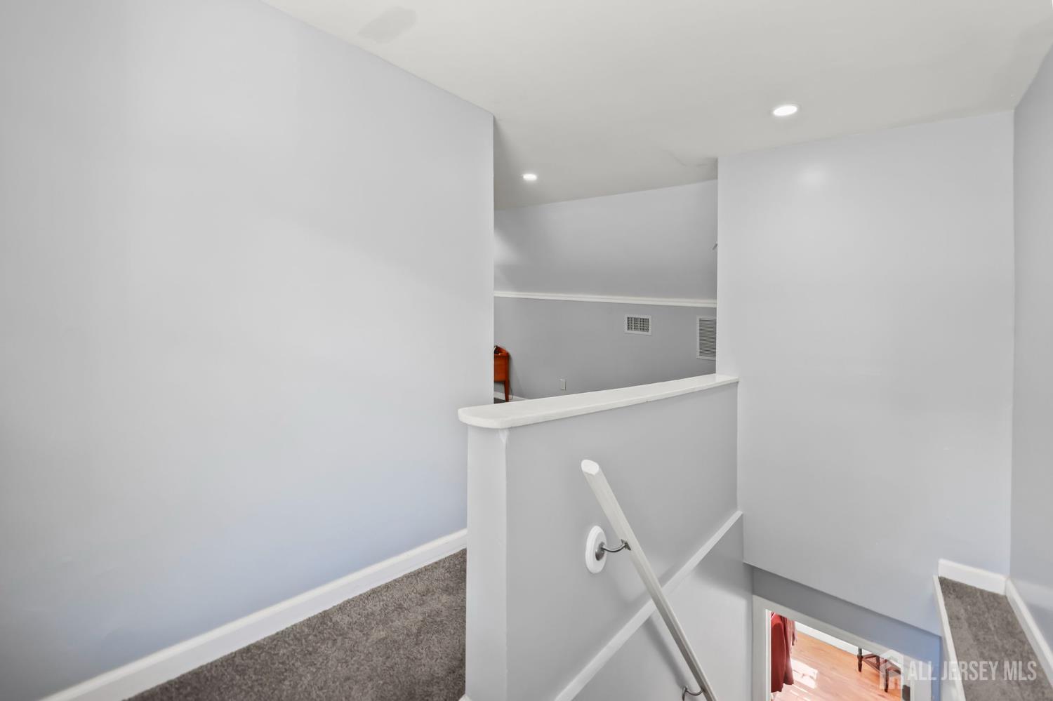 7 Lake Avenue, Helmetta, NJ, 08828 image 29