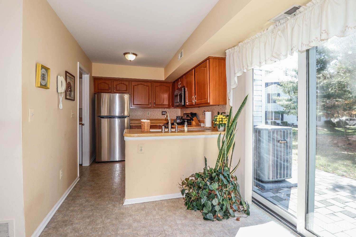 288 Waterlou Court, Franklin Twsp, NJ, 08873 image 14