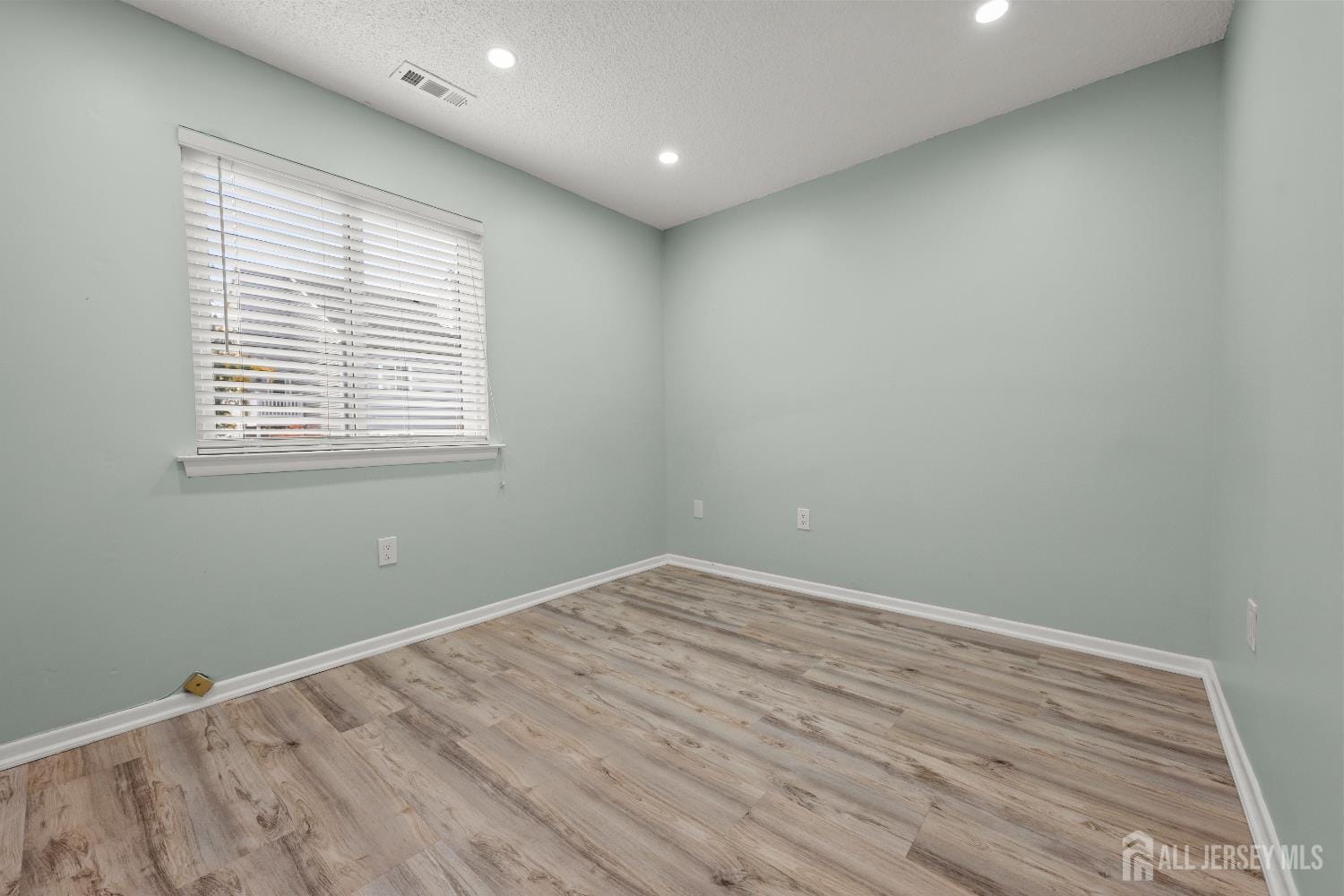 7703 Tamarron Drive, Plainsboro, NJ, 08536 image 13