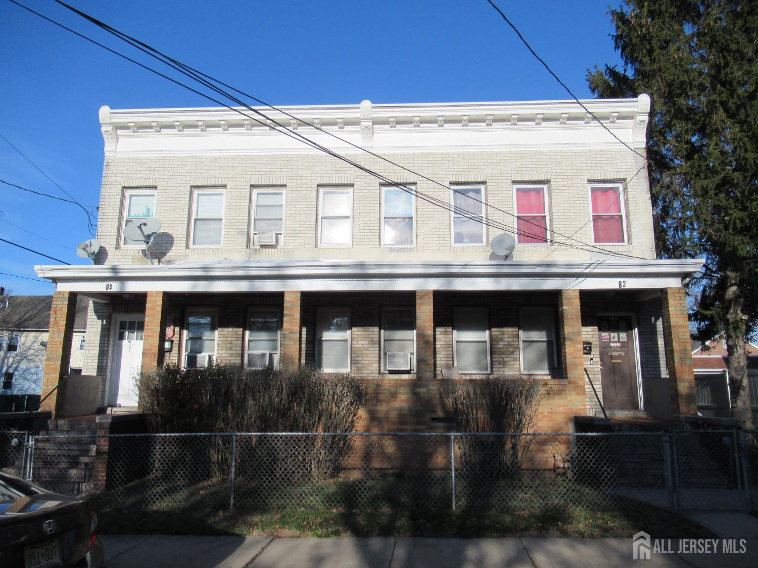 82 Pulaski Avenue Image 2