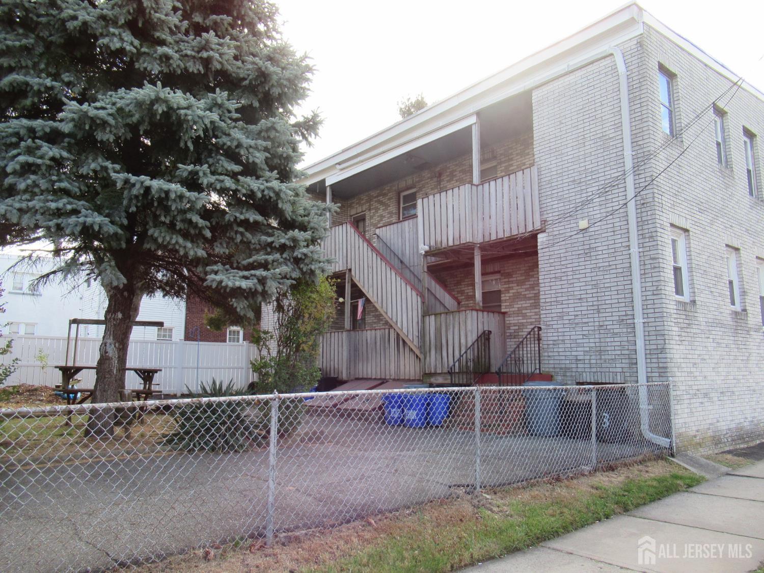 82 Pulaski Avenue, Carteret, NJ, 07008 image 6