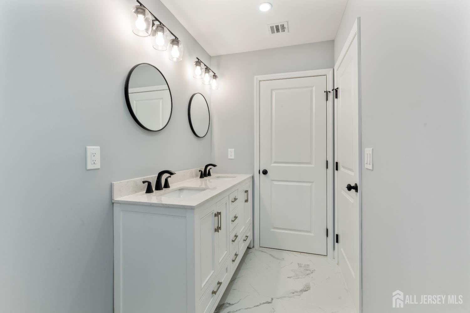 583 3rd Avenue, North Brunswick, NJ, 08902 image 21