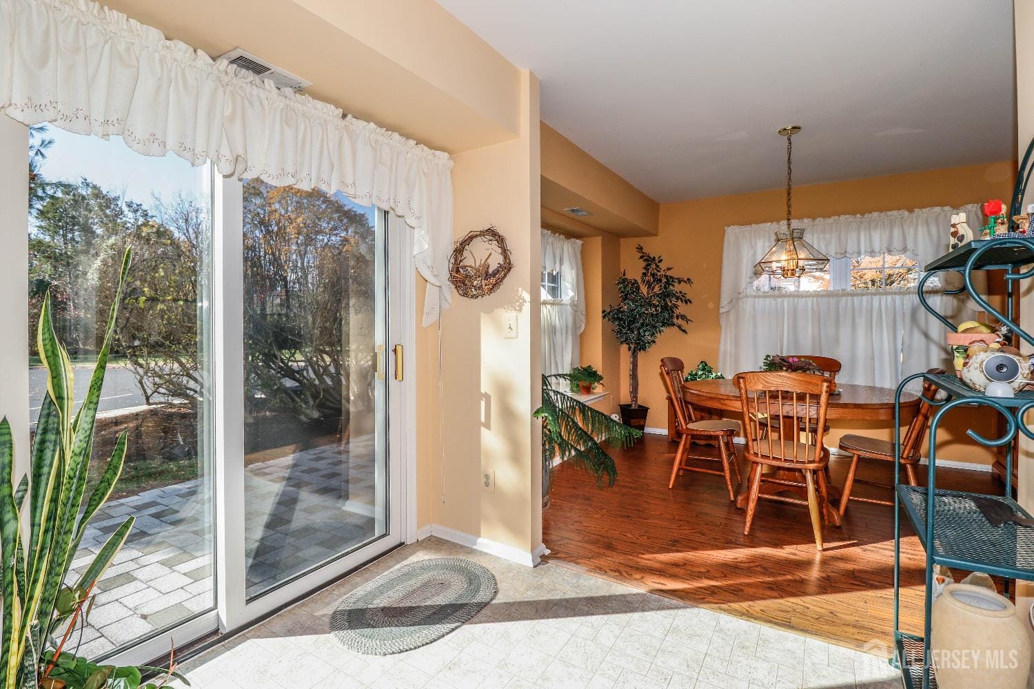 288 Waterlou Court, Franklin Twsp, NJ, 08873 image 17