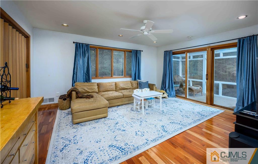 96 Emerson Road, Franklin, NJ, 08873 image 11