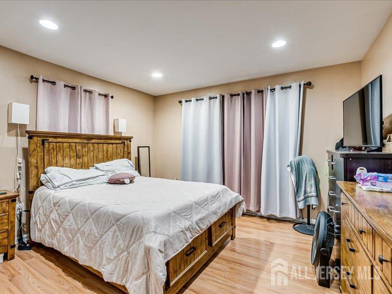 588 Charles Street, Perth Amboy, NJ, 08861 image 15