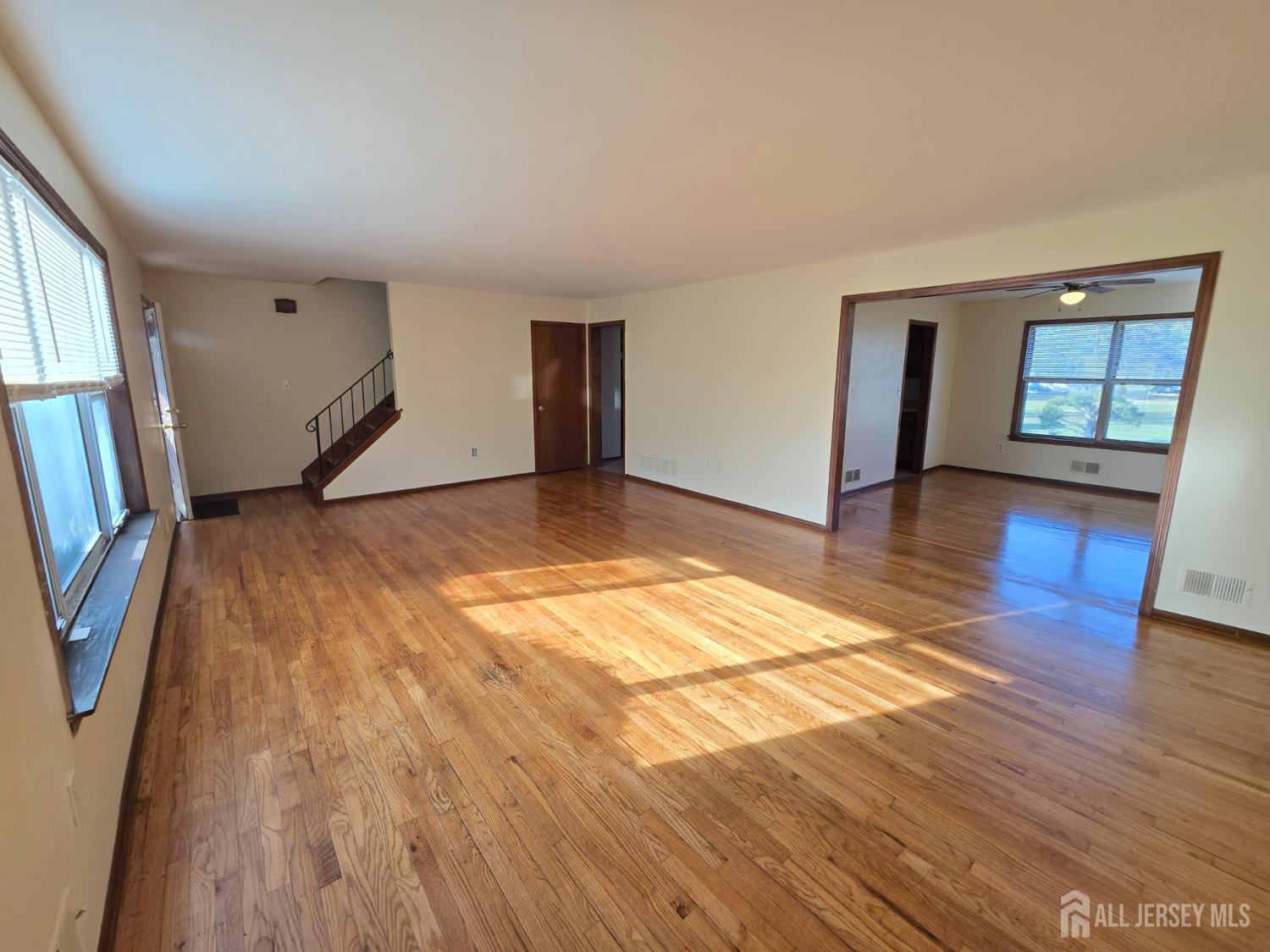 975-A & B Bergen Avenue, North Brunswick, NJ, 08902 image 33