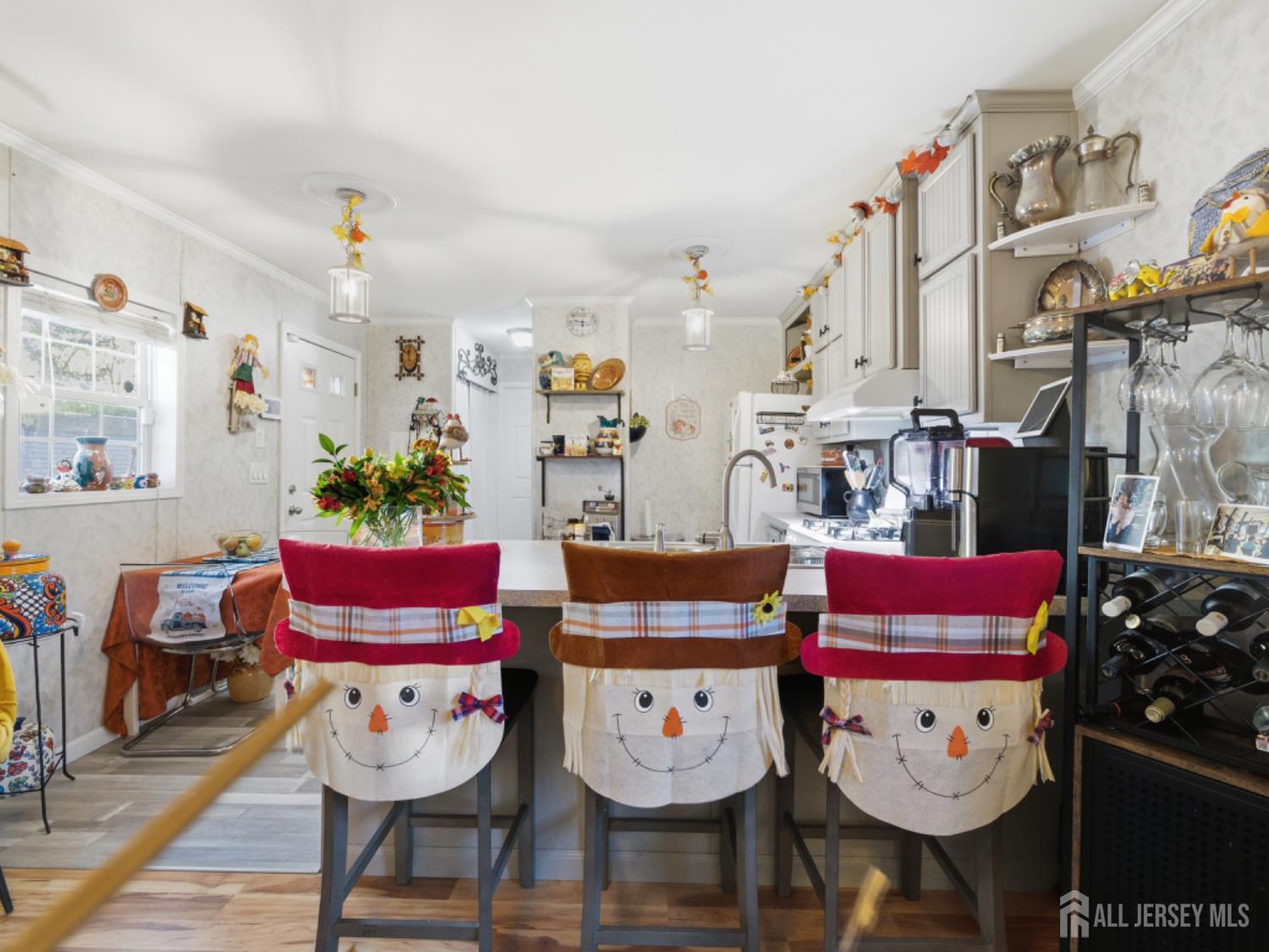 18 3rd Street Image 5