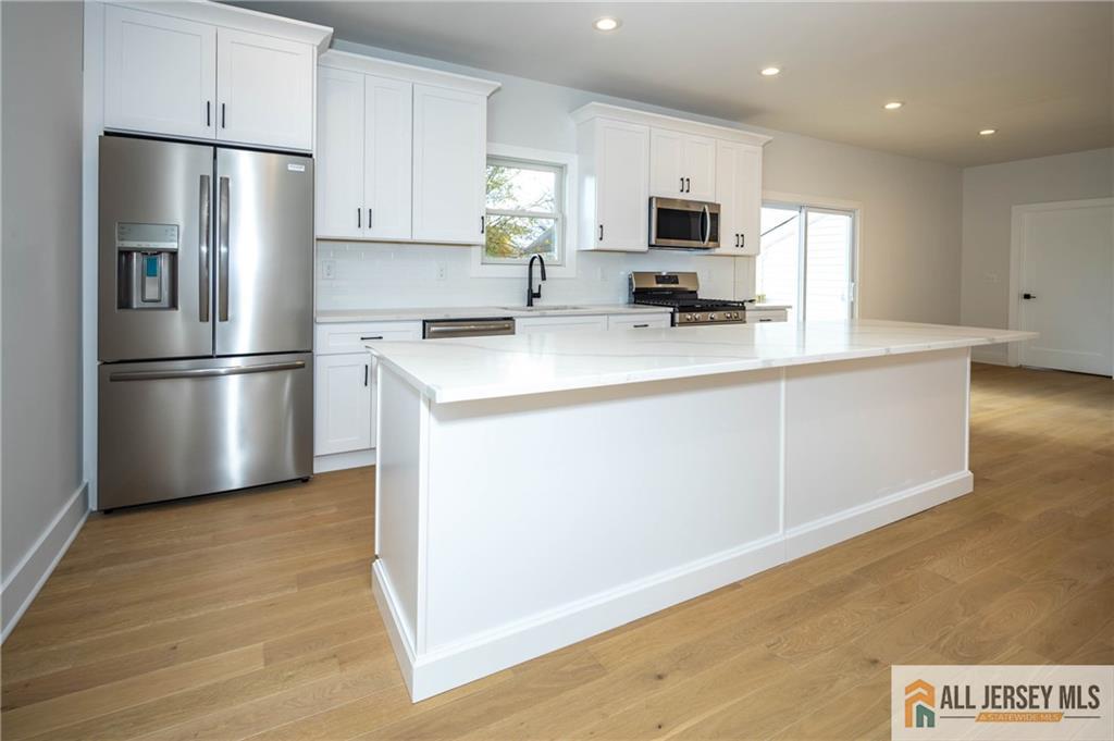 39 Lowell Street, Iselin, NJ, 08830 image 6