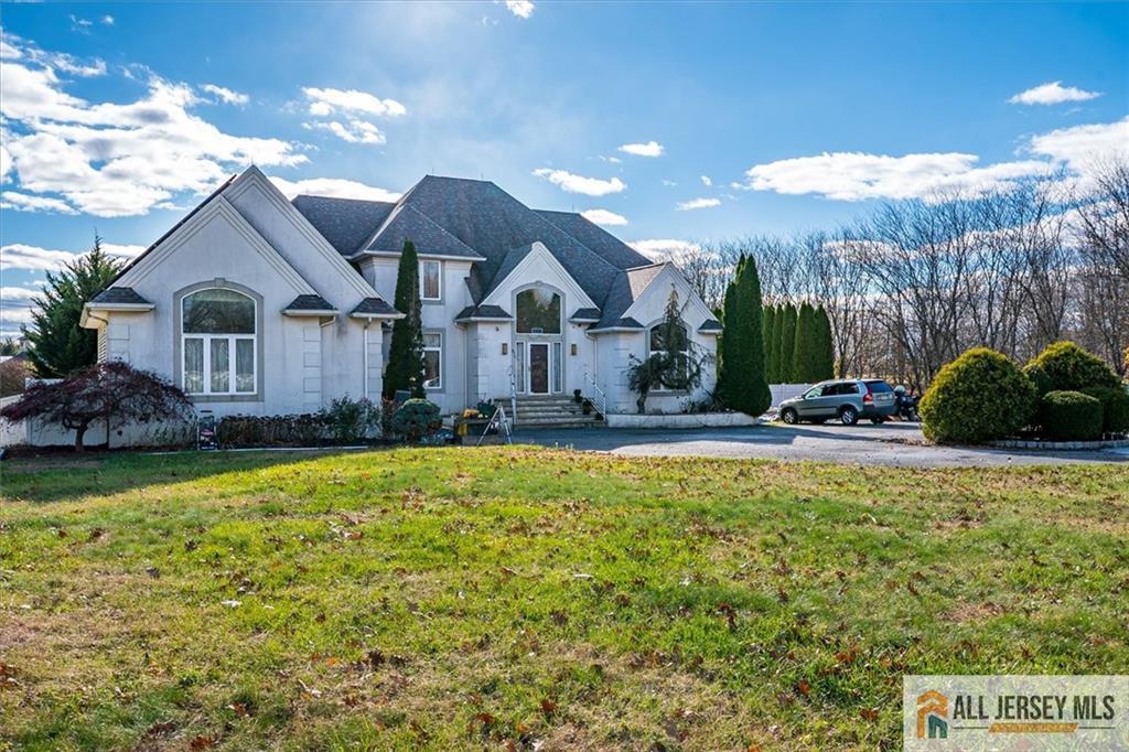 824 Windsor Perrineville Road Image 2